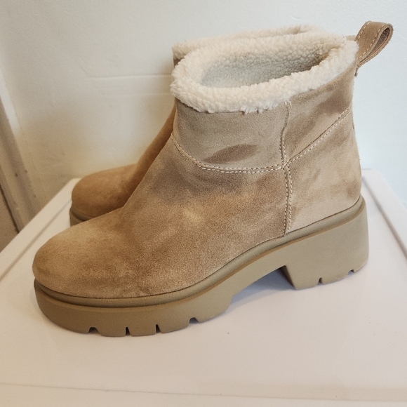 Steve Madden Women's Hatcher Ankle Boot Size 10 - Picture 4 of 6